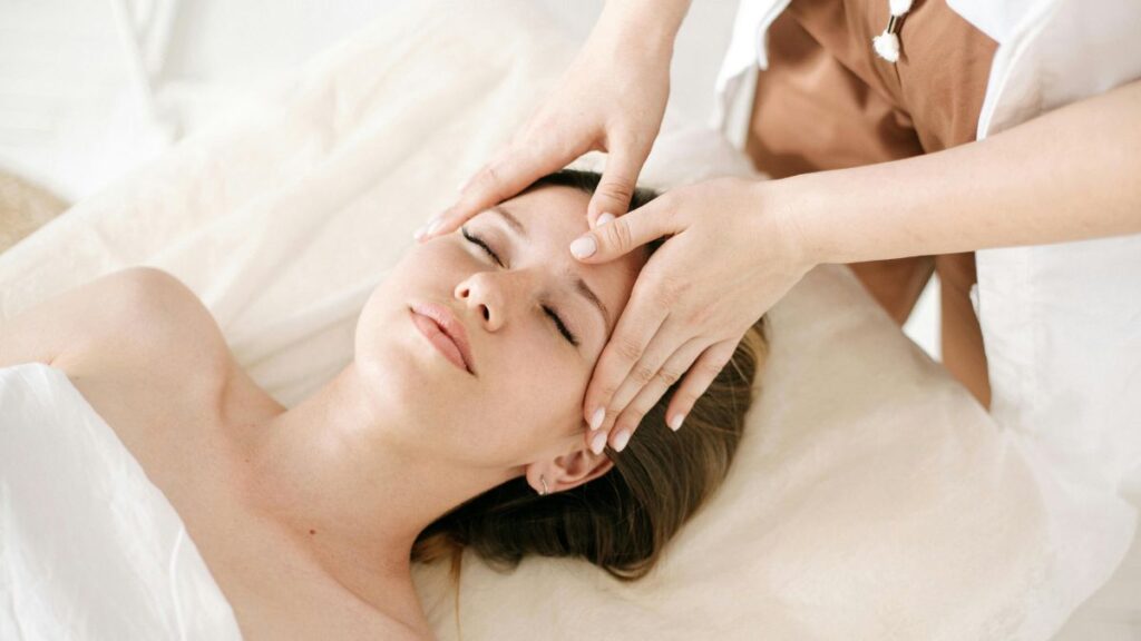 なぜ毛穴改善には“体温”が重要なのか